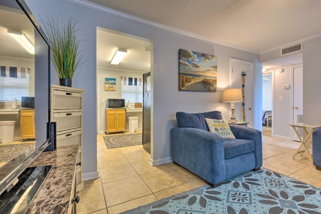 Downtown Gulf Shores Condo - 1 Block To Beach! Exterior photo