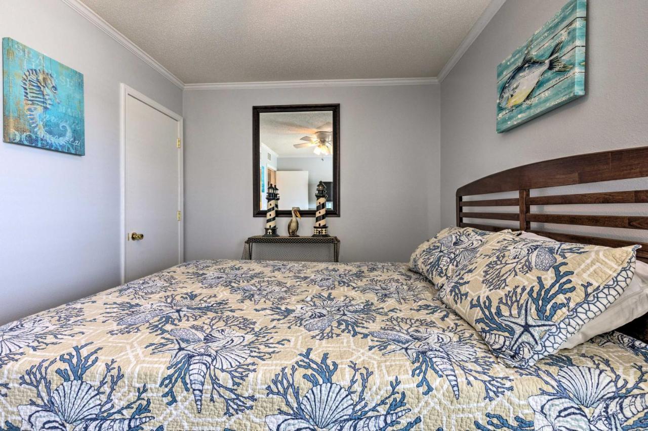 Downtown Gulf Shores Condo - 1 Block To Beach! Exterior photo