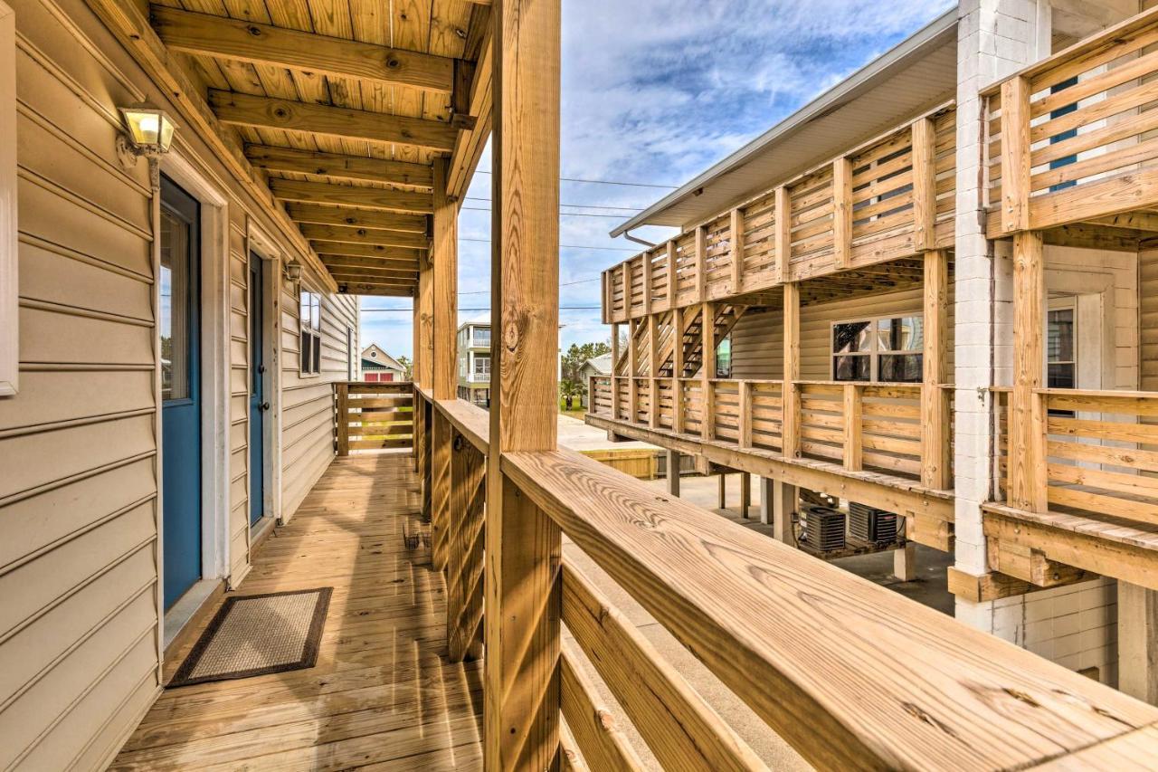 Downtown Gulf Shores Condo - 1 Block To Beach! Exterior photo